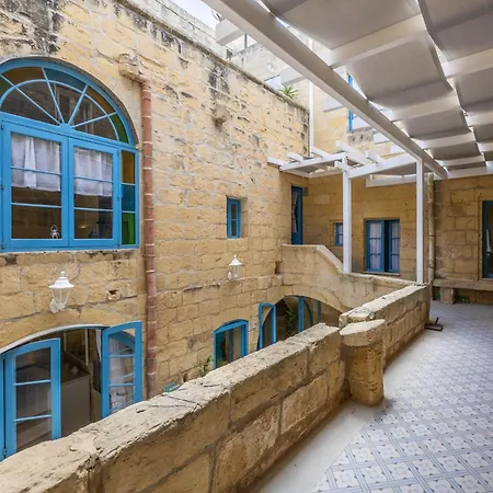 Levander 1 At Tan-neputi By Solea Guest house