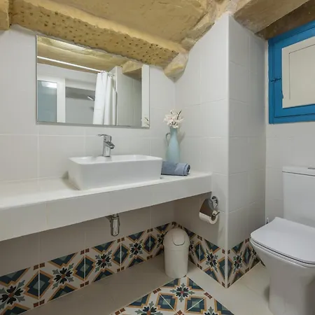 Levander 1 At Tan-neputi By Solea Guest house Gharb (Gozo)