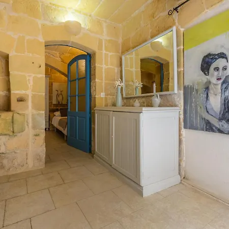 Guest house Levander 1 At Tan-neputi By Solea *